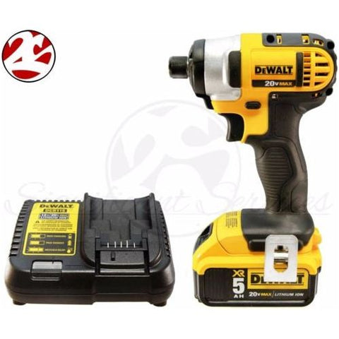 NEW DeWALT DCF885 20V Max DCB205 5.0 Ah Lithium Ion 1/4" Impact Drill Driver Kit